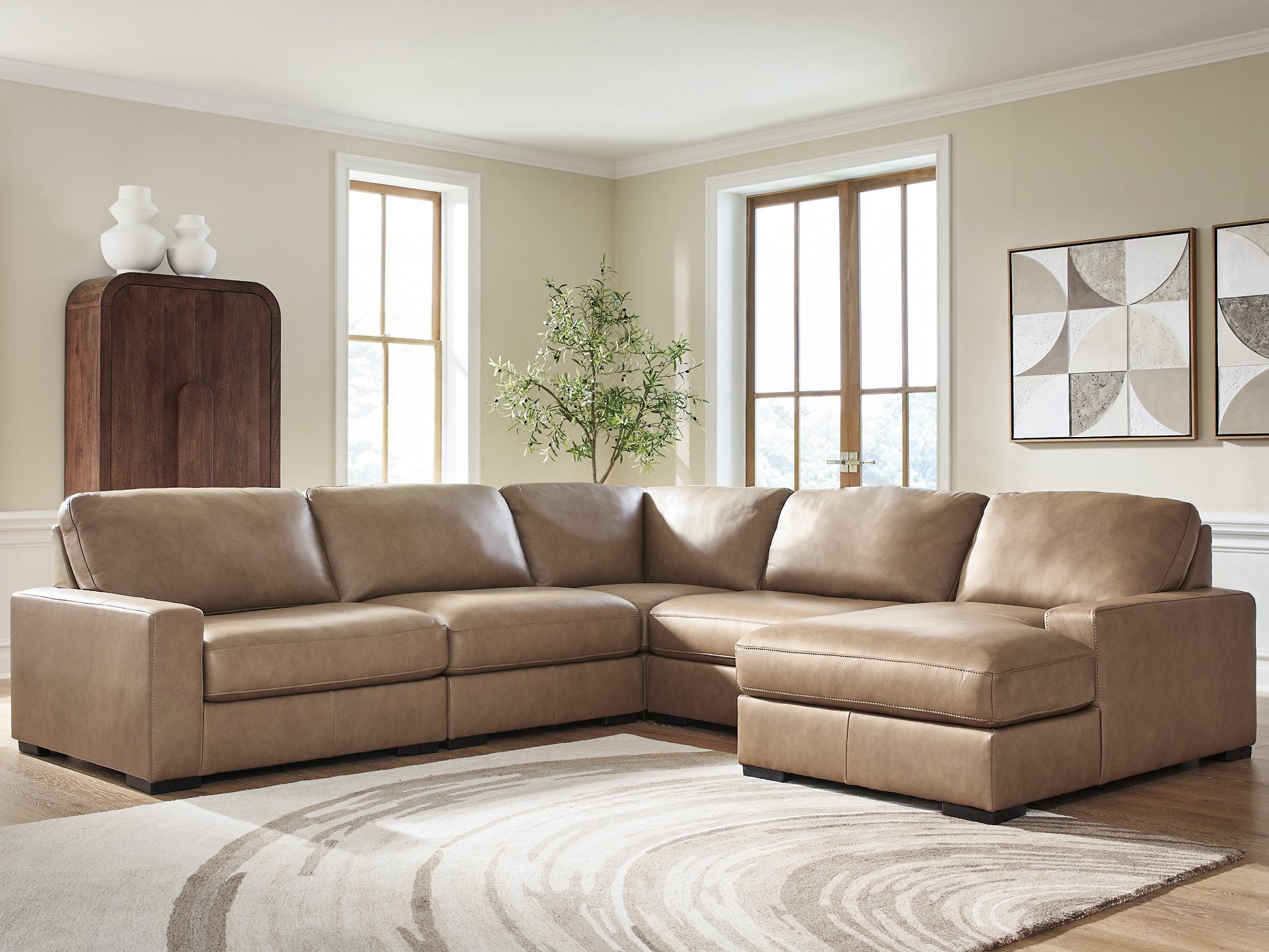 Veronella Sectional with Chaise